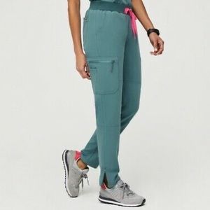 NWT/LIMITED EDITION Figs REMIX Yola Slim Zip Scrub Pants - Hydrogreen (S)